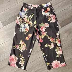 VINTAGE Longchamp Paris Floral Capri Size 4